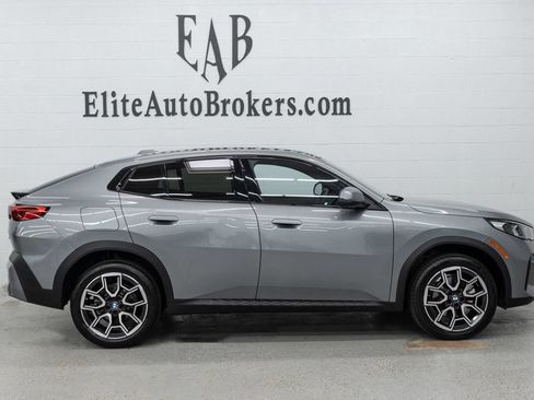 Used 2026 BMW X2 xDrive28i w/ Convenience Package AWD/4WD image 5