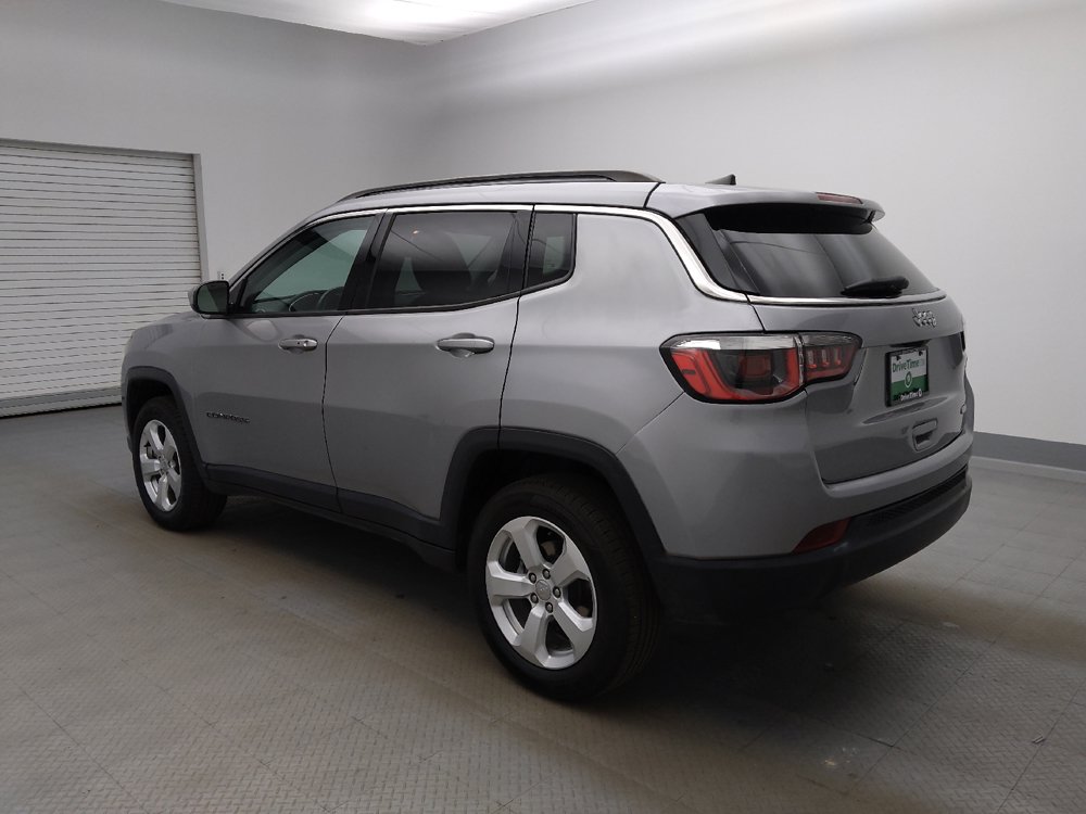Used 2020 Jeep Compass Latitude w/ Cold Weather Group AWD/4WD image 3