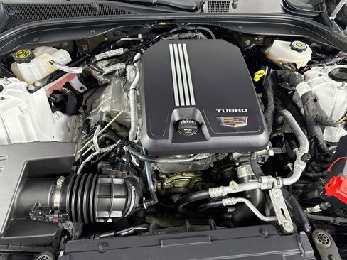 Used 2023 Cadillac CT5 Luxury AWD/4WD image 18