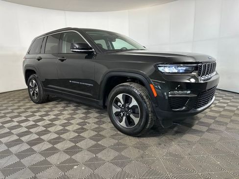 Used 2023 Jeep Grand Cherokee 4xe image 2