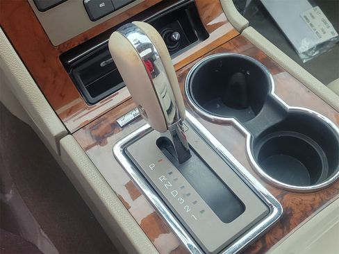 Used 2013 Lincoln Navigator 4WD w/ HD Trailer Tow Pkg image 33