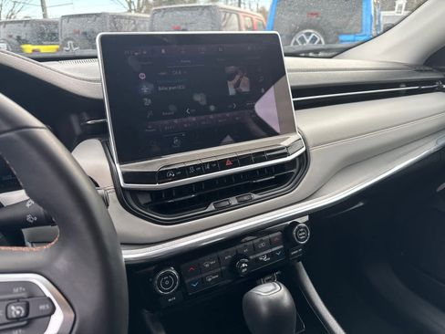 Used 2022 Jeep Compass Limited w/ Elite Group image 26