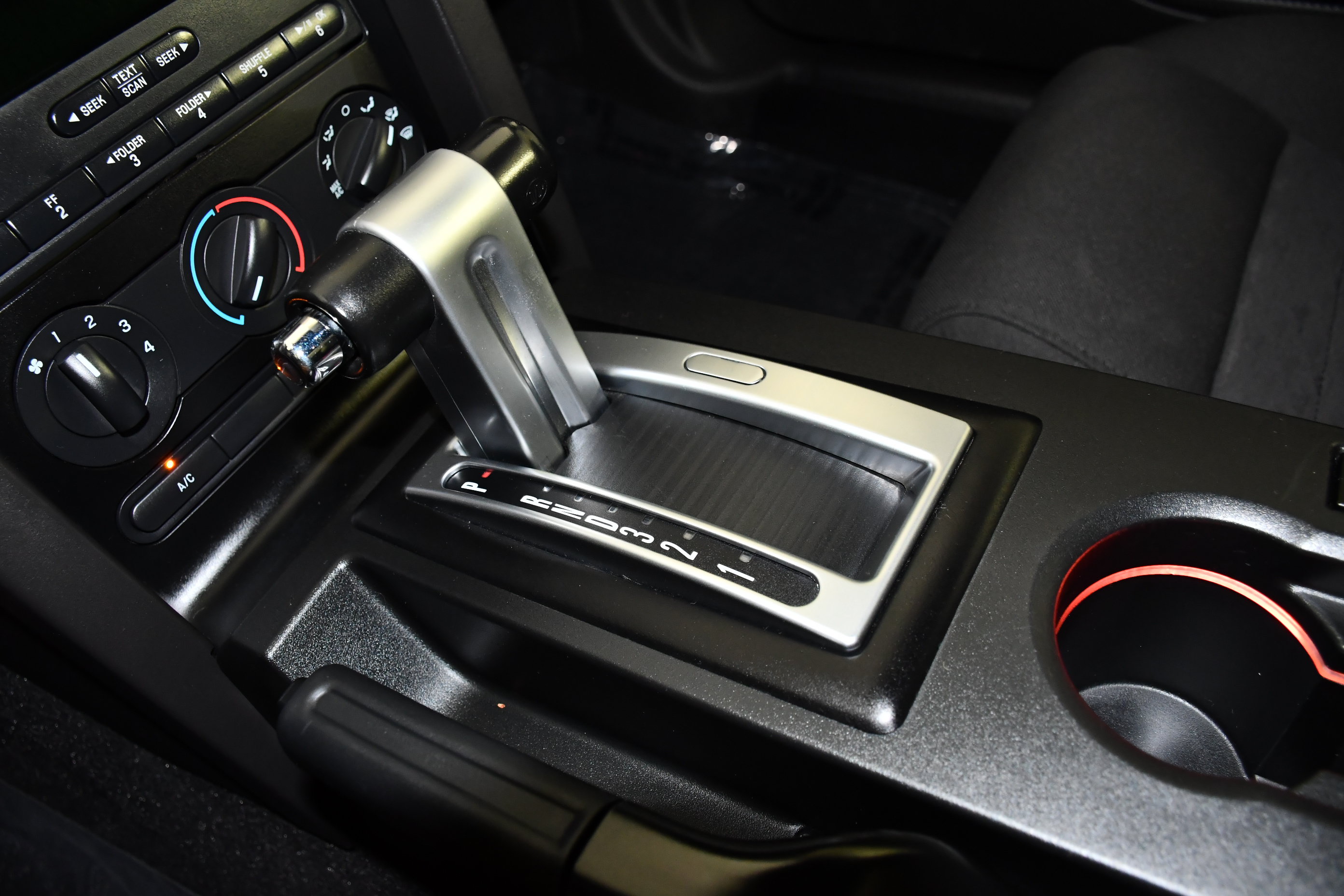 Used 2008 Ford Mustang GT RWD image 28