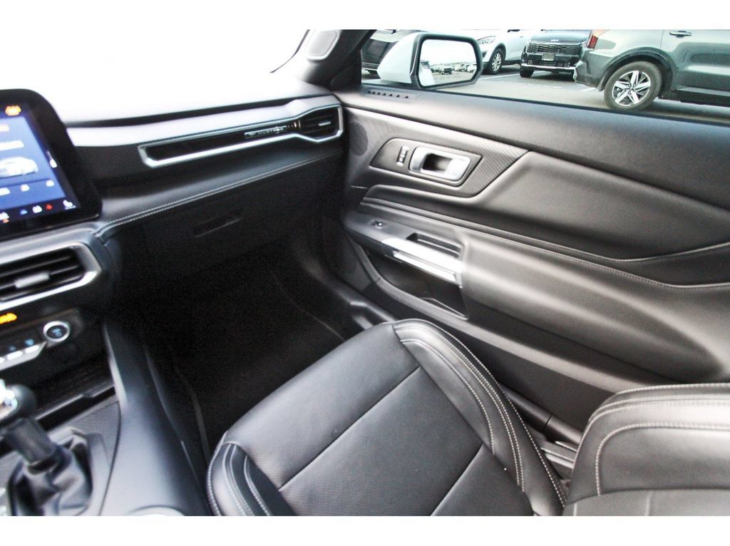 Used 2024 Ford Mustang GT Premium RWD image 11