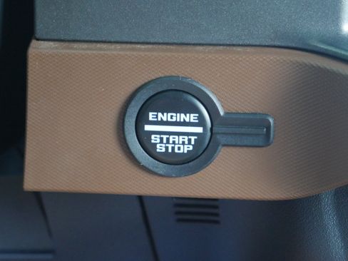 Certified 2024 Ford Bronco Outer Banks AWD/4WD image 8
