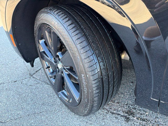 Certified 2024 Buick Envision Sport Touring AWD/4WD image 10