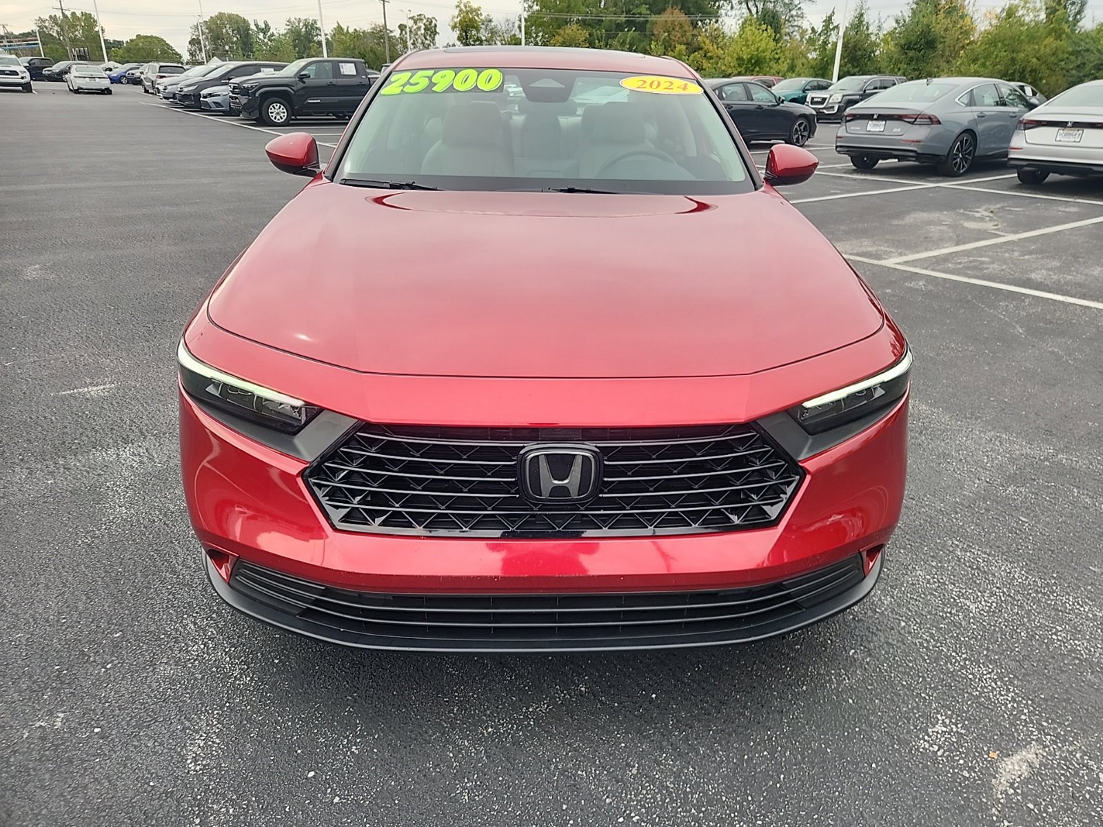 Used 2024 Honda Accord EX image 11