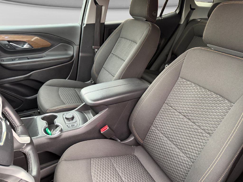 Used 2019 GMC Terrain SLE w/ Driver Convenience Package AWD/4WD image 21