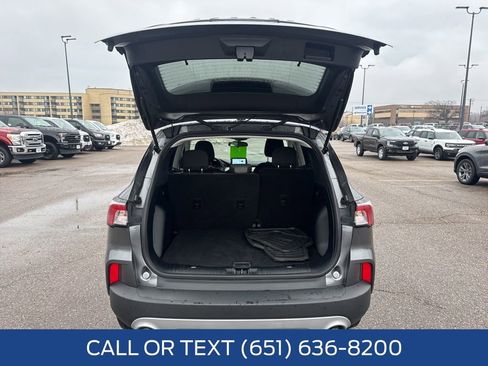 Certified 2022 Ford Escape SE w/ Cold Weather Package image 35