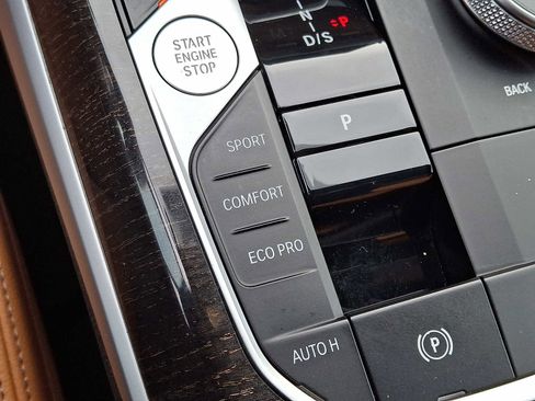 Certified 2023 BMW 330i xDrive Sedan w/ Premium Package image 24