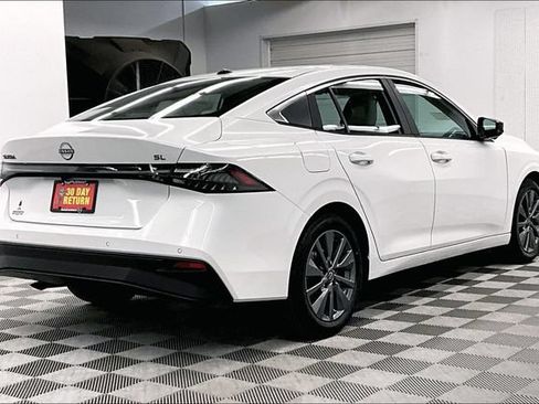 New 2026 Nissan Sentra SL w/ Floor Mat Package FWD image 16