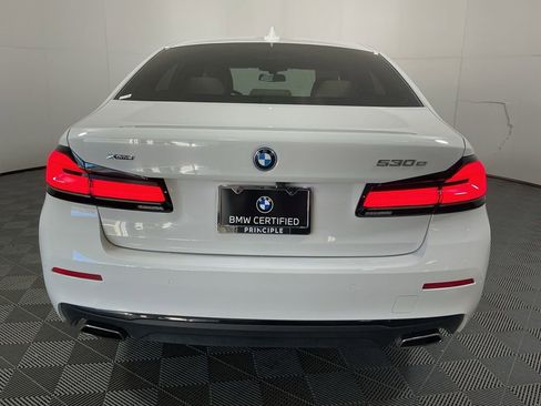 Certified 2023 BMW 530e xDrive w/ Premium Package image 6