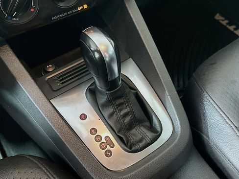 Used 2014 Volkswagen Jetta SE image 22