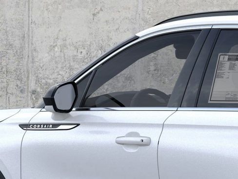 New 2026 Lincoln Corsair Premiere image 20