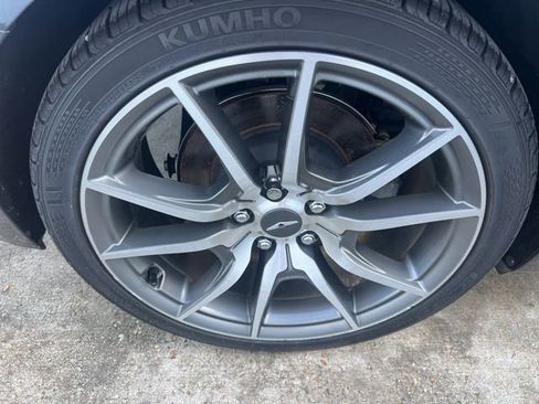 Used 2021 Genesis G70 2.0T w/ Prestige Package image 9