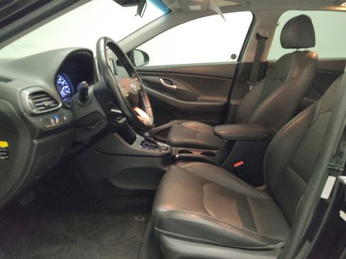 Used 2019 Hyundai Elantra GT w/ Style Package 02 FWD image 17