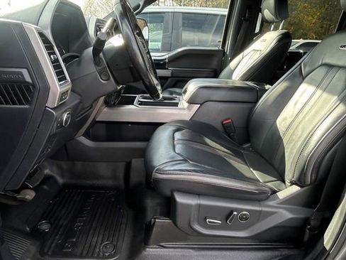 Used 2022 Ford F250 Platinum w/ Tremor Off-Road Package image 16