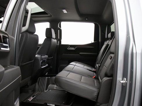 New 2026 GMC Sierra 1500 Denali w/ Denali Reserve Package image 14