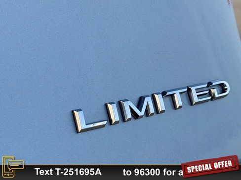 Used 2024 Toyota Grand Highlander Limited image 28