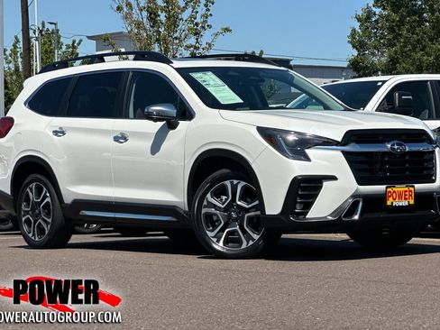 Used 2023 Subaru Ascent Touring AWD/4WD image 1