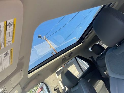 New 2026 Ford Explorer Active w/ Active Comfort Package image 21