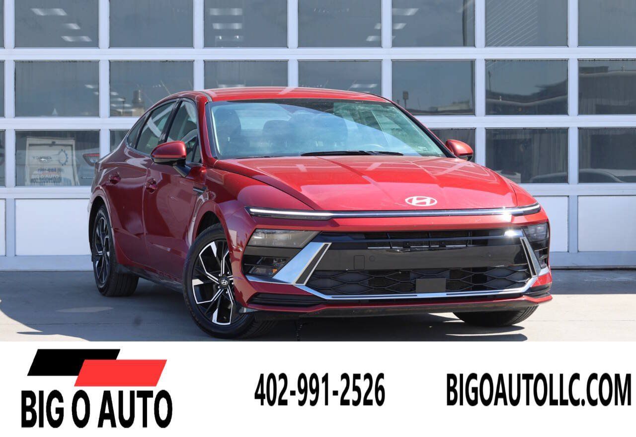 Used 2025 Hyundai Sonata SEL FWD image 1