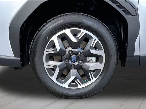 Certified 2026 Subaru Forester Premium AWD/4WD image 32