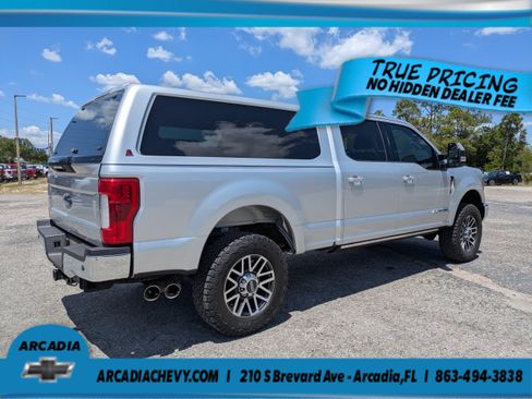 Used 2019 Ford F250 Lariat w/ Lariat Ultimate Package AWD/4WD image 4