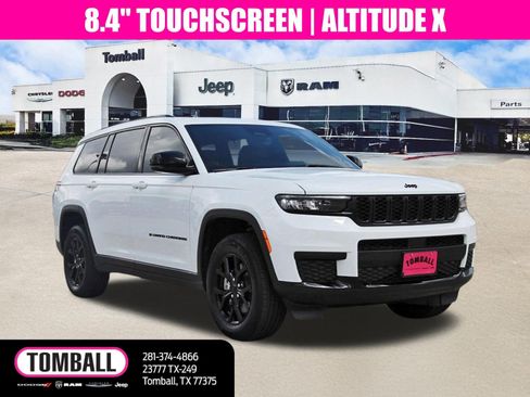 Used 2025 Jeep Grand Cherokee L Altitude RWD image 1