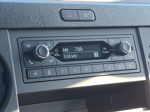 Used 2023 Ford F650 2WD Regular Cab Super Duty image 15