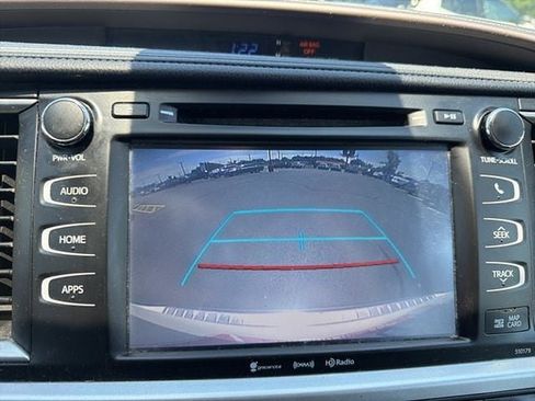 Used 2017 Toyota Highlander XLE w/ Protection Package #3 AWD/4WD image 18