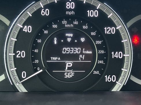 Used 2016 Honda Accord EX image 28