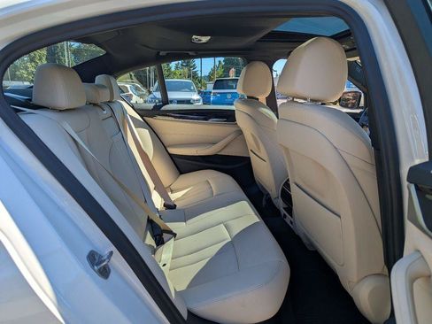 Used 2020 BMW 530i xDrive AWD/4WD image 36