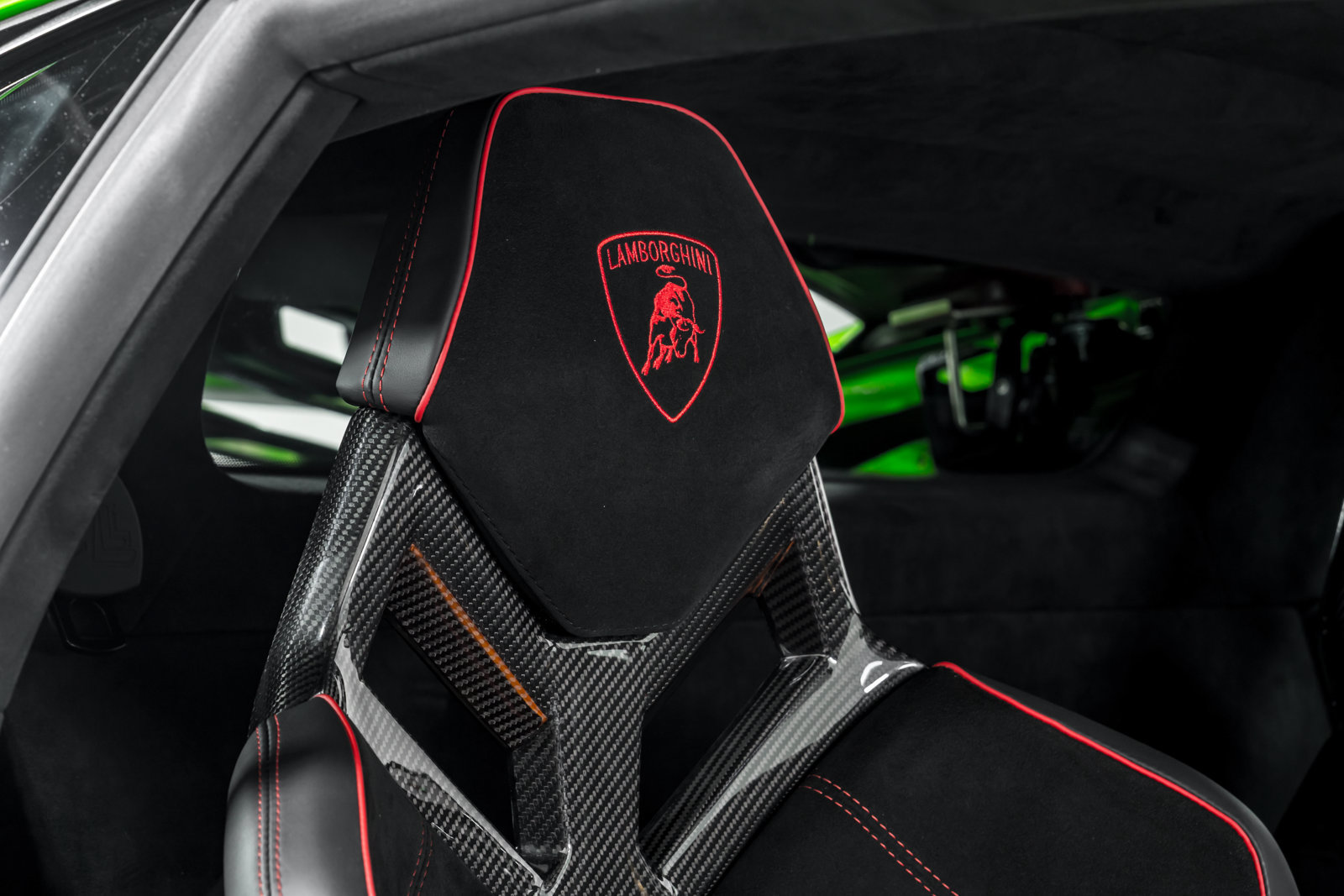 Used 2023 Lamborghini Huracan STO RWD image 37