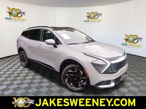 Used 2025 Kia Sportage SX image 1