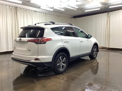 Used 2017 Toyota RAV4 XLE image 6
