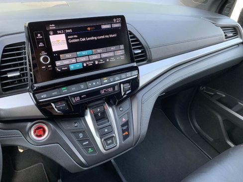 Certified 2025 Honda Odyssey Sport-L image 18