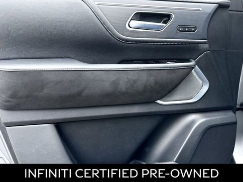 Certified 2025 INFINITI QX80 Sensory image 30