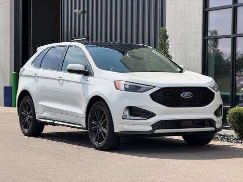 Used 2024 Ford Edge ST-Line AWD/4WD image 4