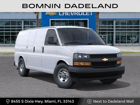 New 2026 Chevrolet Express 2500 image 8