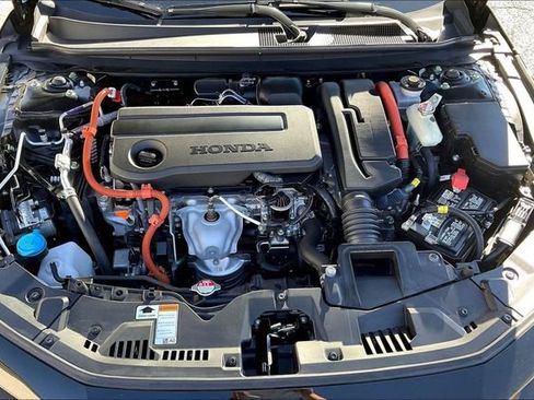Used 2024 Honda Accord Sport image 20