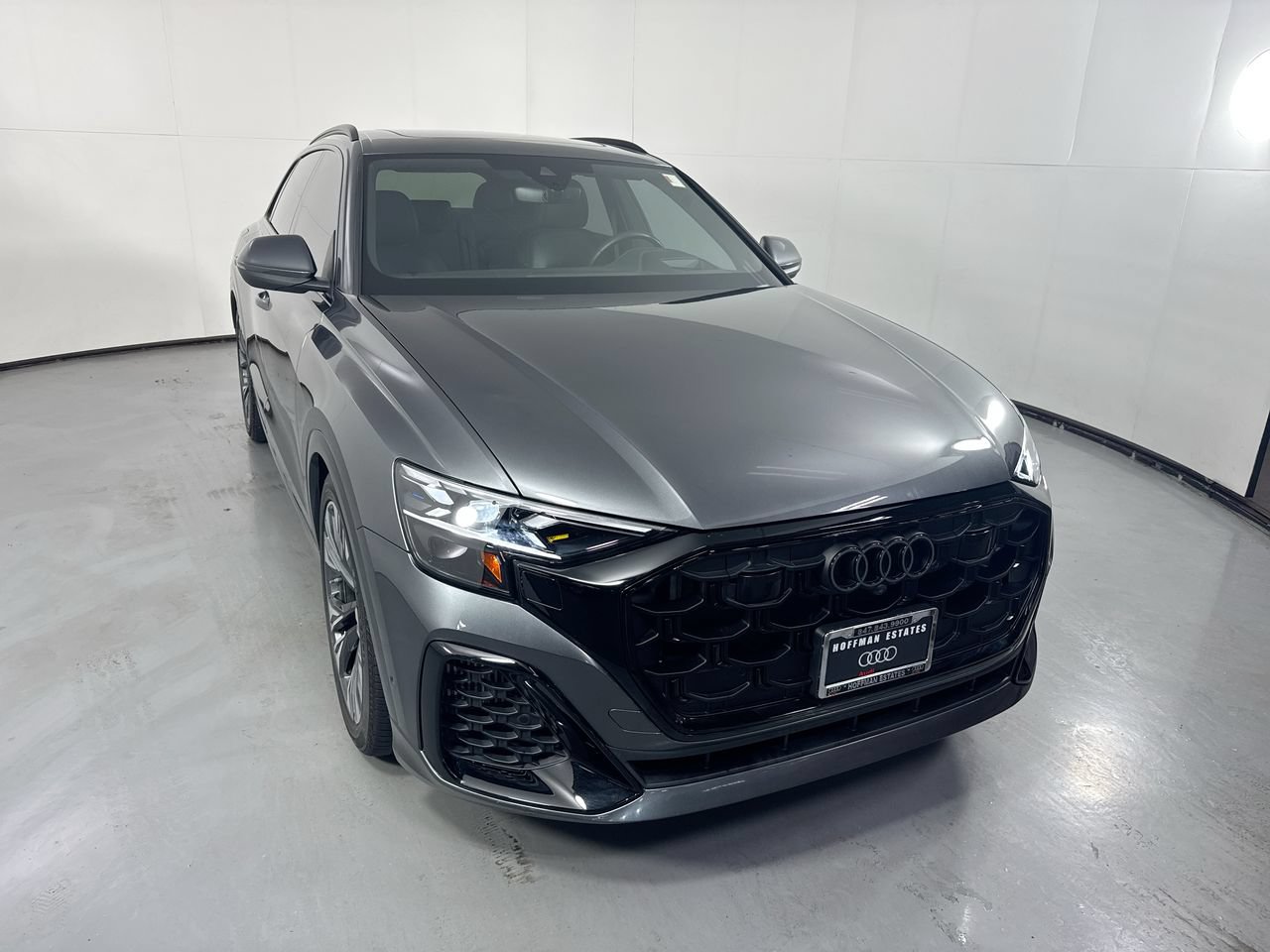 Used 2024 Audi Q8 Prestige w/ Prestige Package AWD/4WD image 33