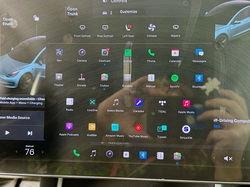 Used 2020 Tesla Model 3 Long Range image 18