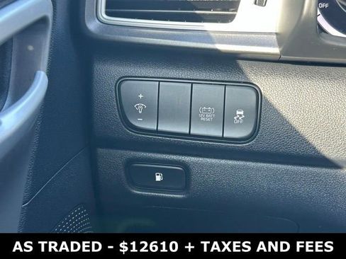 Used 2019 Kia Niro LX FWD image 19