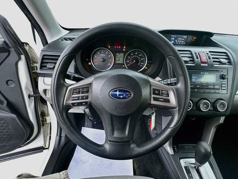 Used 2015 Subaru Forester 2.5i Premium w/ Protection Package #1 AWD/4WD image 12