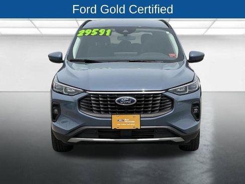 Certified 2025 Ford Escape Platinum AWD/4WD image 2