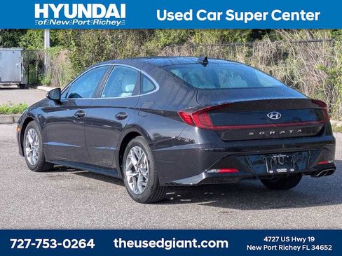 Used 2023 Hyundai Sonata SEL w/ Cargo Package FWD image 3