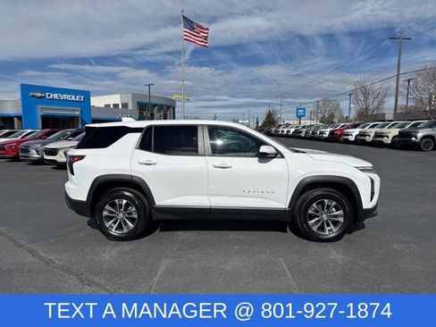 Used 2025 Chevrolet Equinox LT AWD/4WD image 8