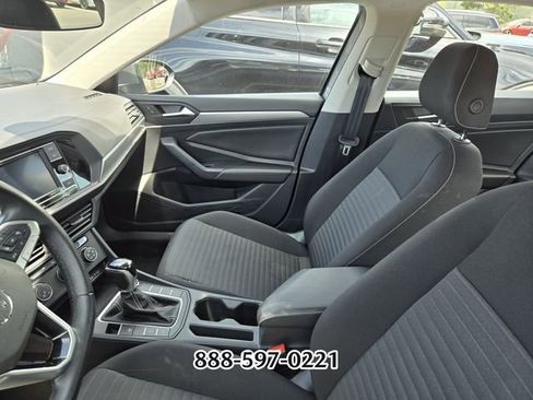 Used 2024 Volkswagen Jetta S FWD image 3