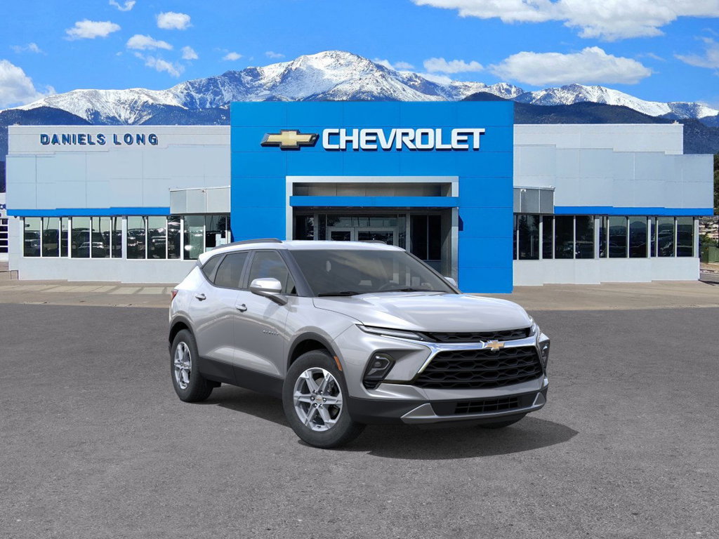 New 2026 Chevrolet Blazer LT w/ Sound & Technology Package AWD/4WD image 1